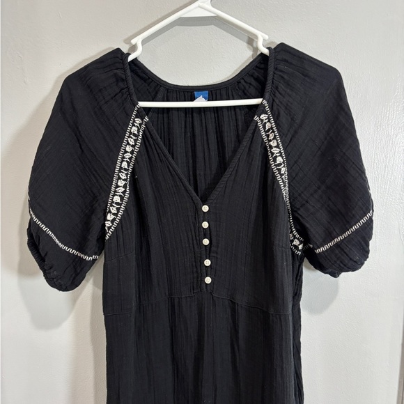 Old Navy Black Crinkle Crepe Gauzy V-Neck Boho Maxi Prairie Dress Size Small - Picture 5 of 15